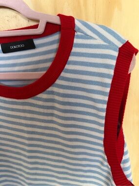 Blue & White Striped Sleeveless Sweater with Red Trim Dokotoo Women’s XL